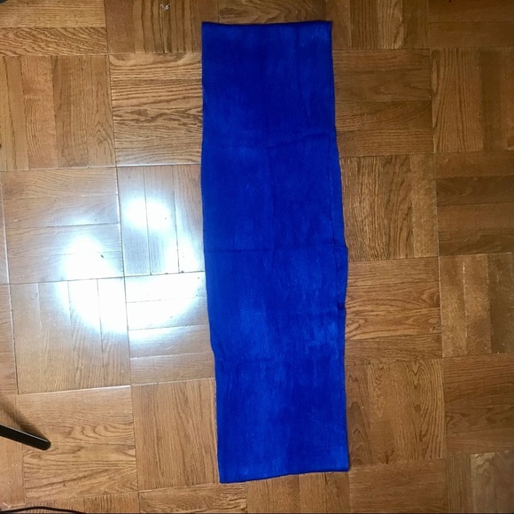 NWOT Royal Blue Infinity Scarf by George - Picture 3 of 3